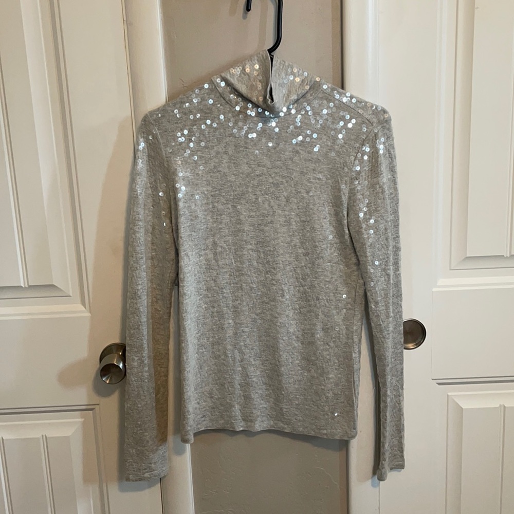 Sequin turtle neck